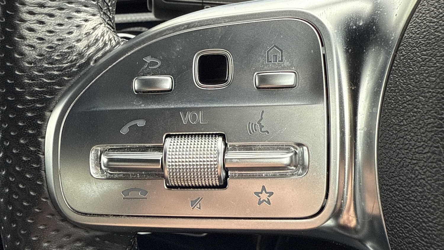 Used Mercedes-Benz CLA 2022 for sale - 75903097: Photo 26