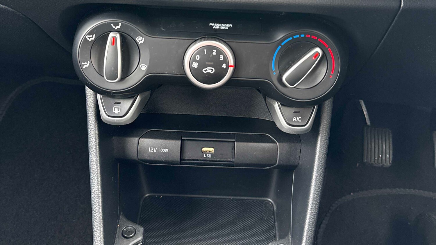 Used Kia Picanto 2022 for sale - 76298449: Photo 31