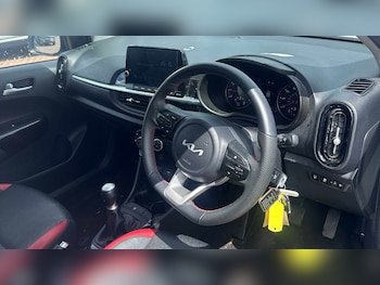 Used Kia Picanto 2023 for sale - 78825267: Photo