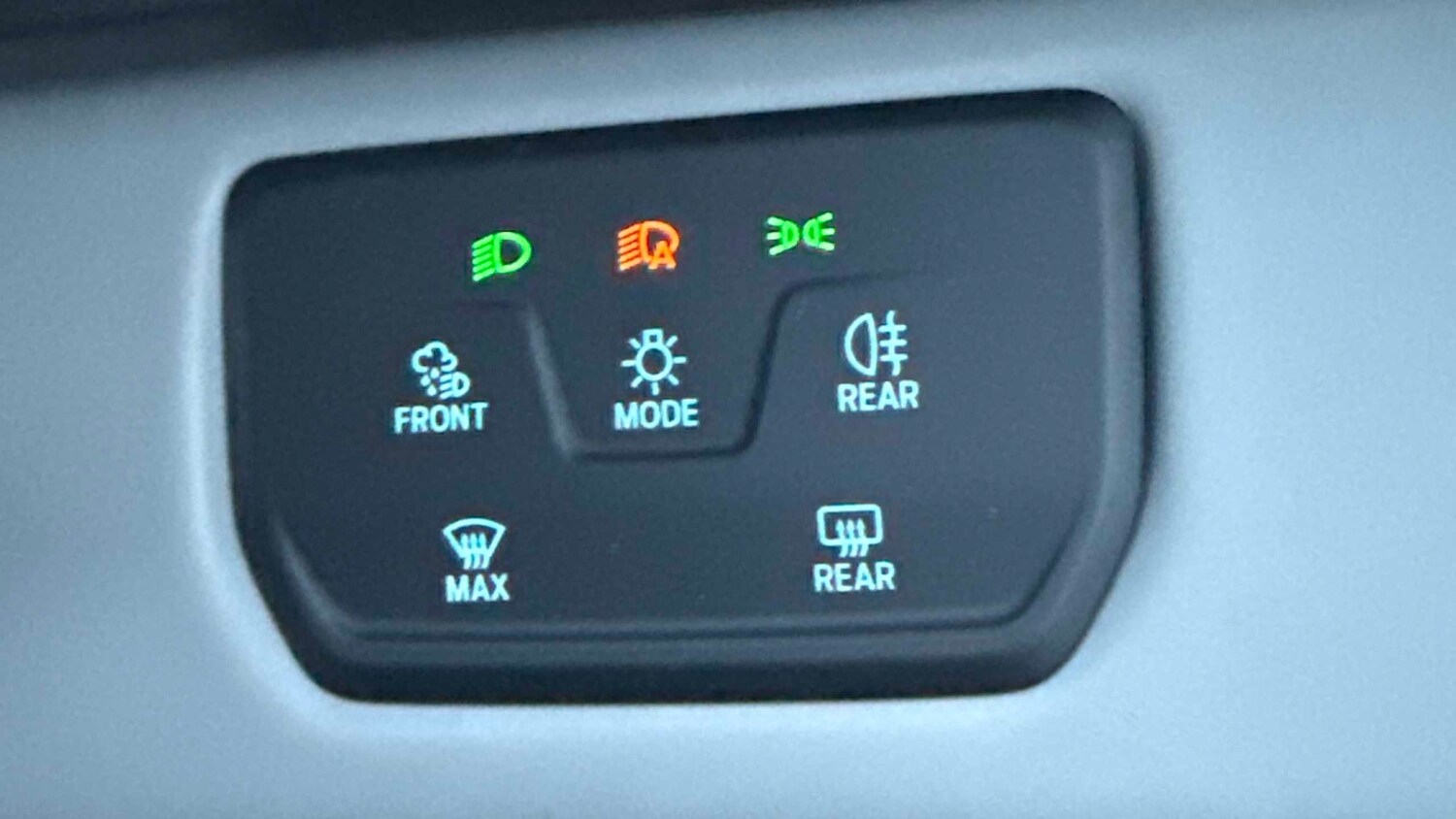 Used Ford Explorer 2025 for sale - 77194693: Photo 23