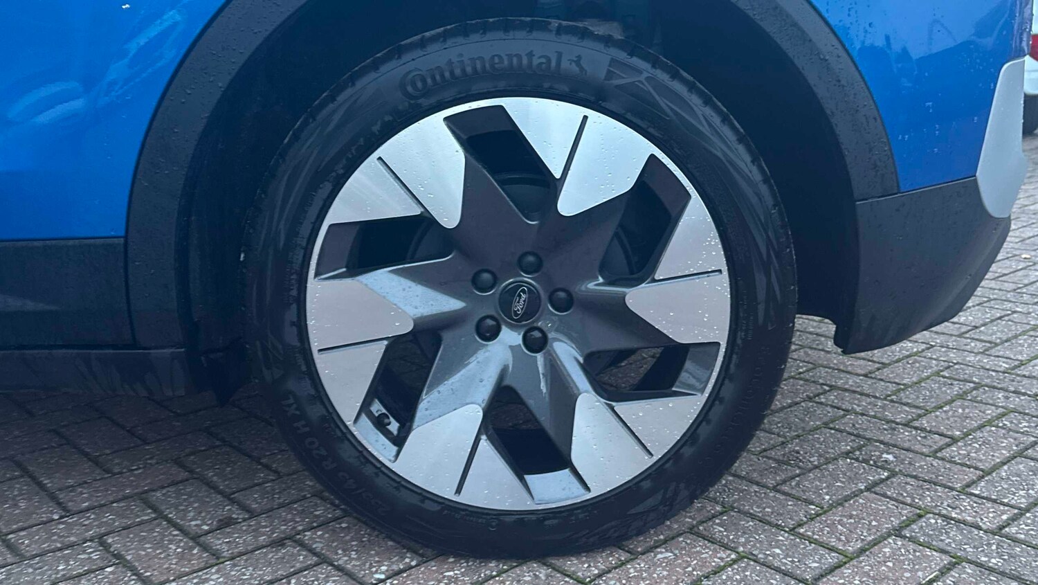 Used Ford Explorer 2025 for sale - 77194693: Photo 28