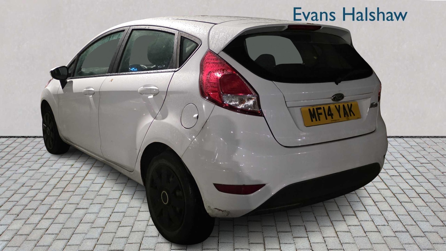 Used Ford Fiesta 2014 for sale - 76672920: Photo 3