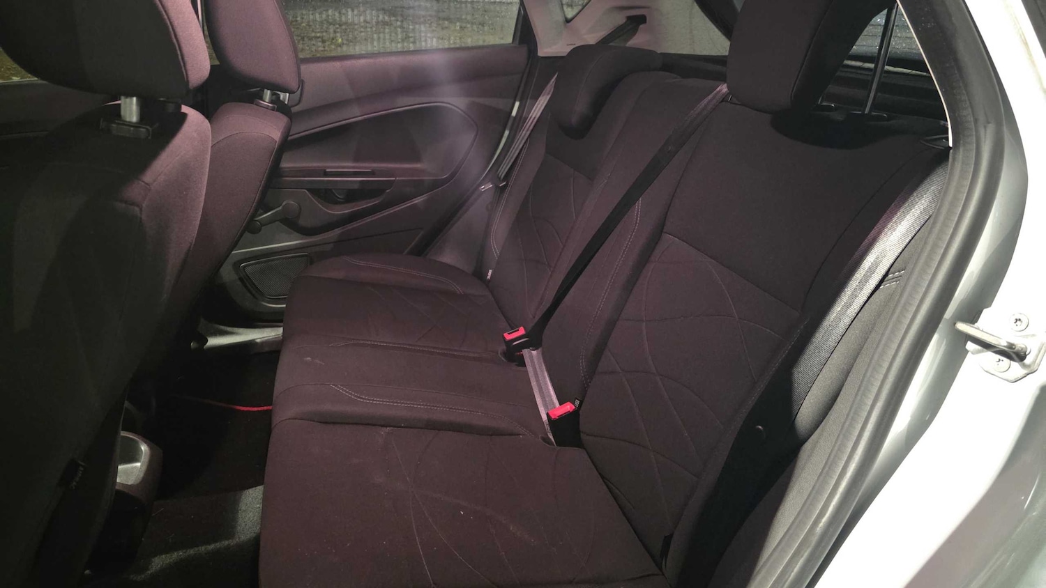 Used Ford Fiesta 2014 for sale - 76672920: Photo 5