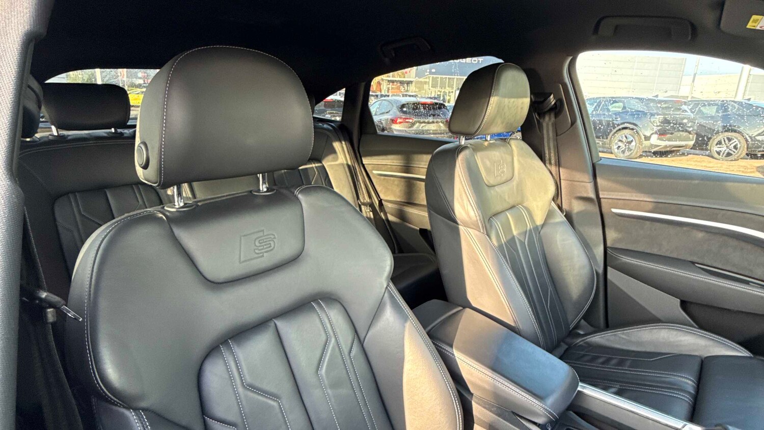 Used Audi e-tron 2021 for sale - 77194662: Photo 7