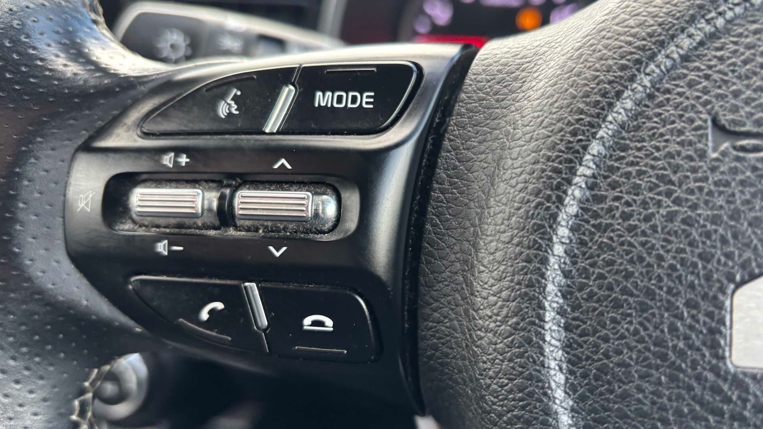 Used Kia Stonic 2022 for sale - 76598320: Photo 22