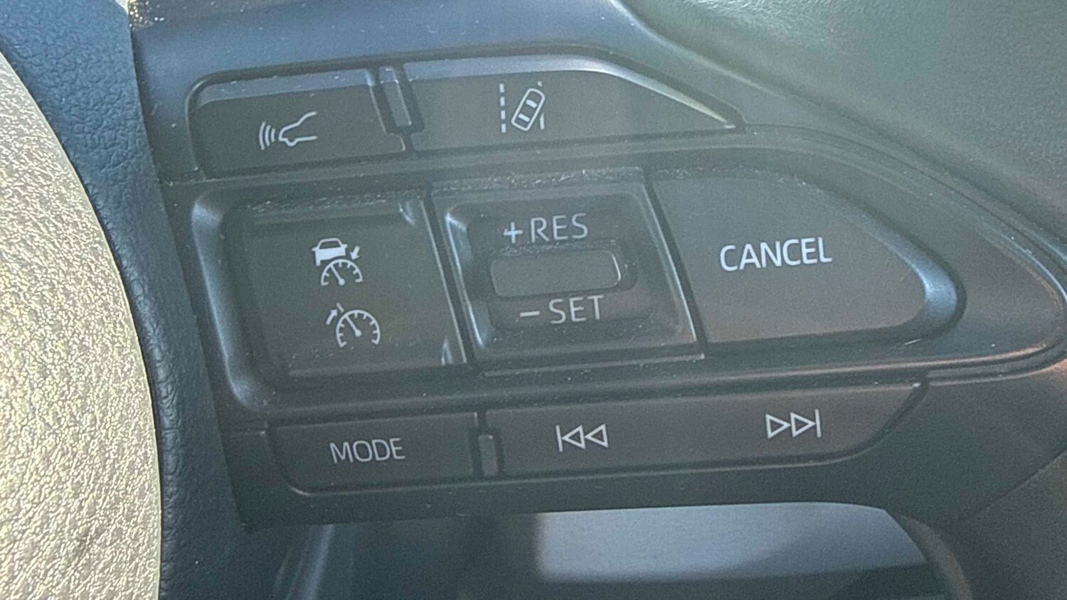 Used Toyota Yaris 2022 for sale - 77194427: Photo 23