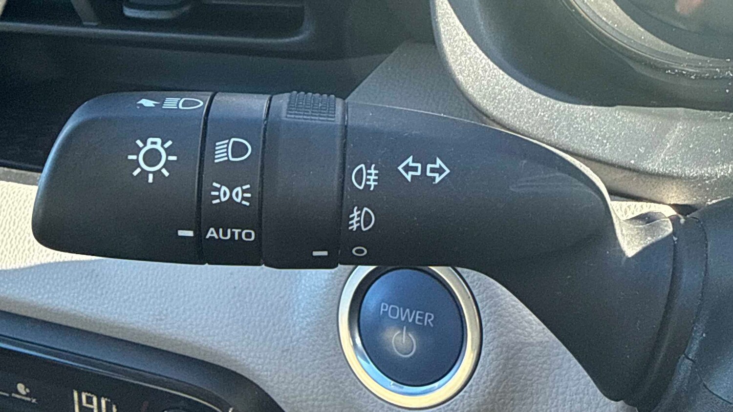 Used Toyota Yaris 2022 for sale - 77194427: Photo 25