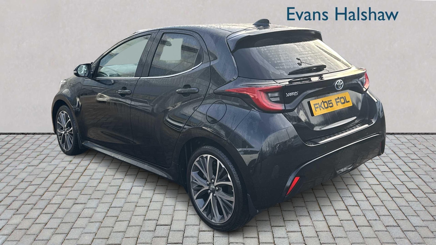 Used Toyota Yaris 2022 for sale - 77194427: Photo 3