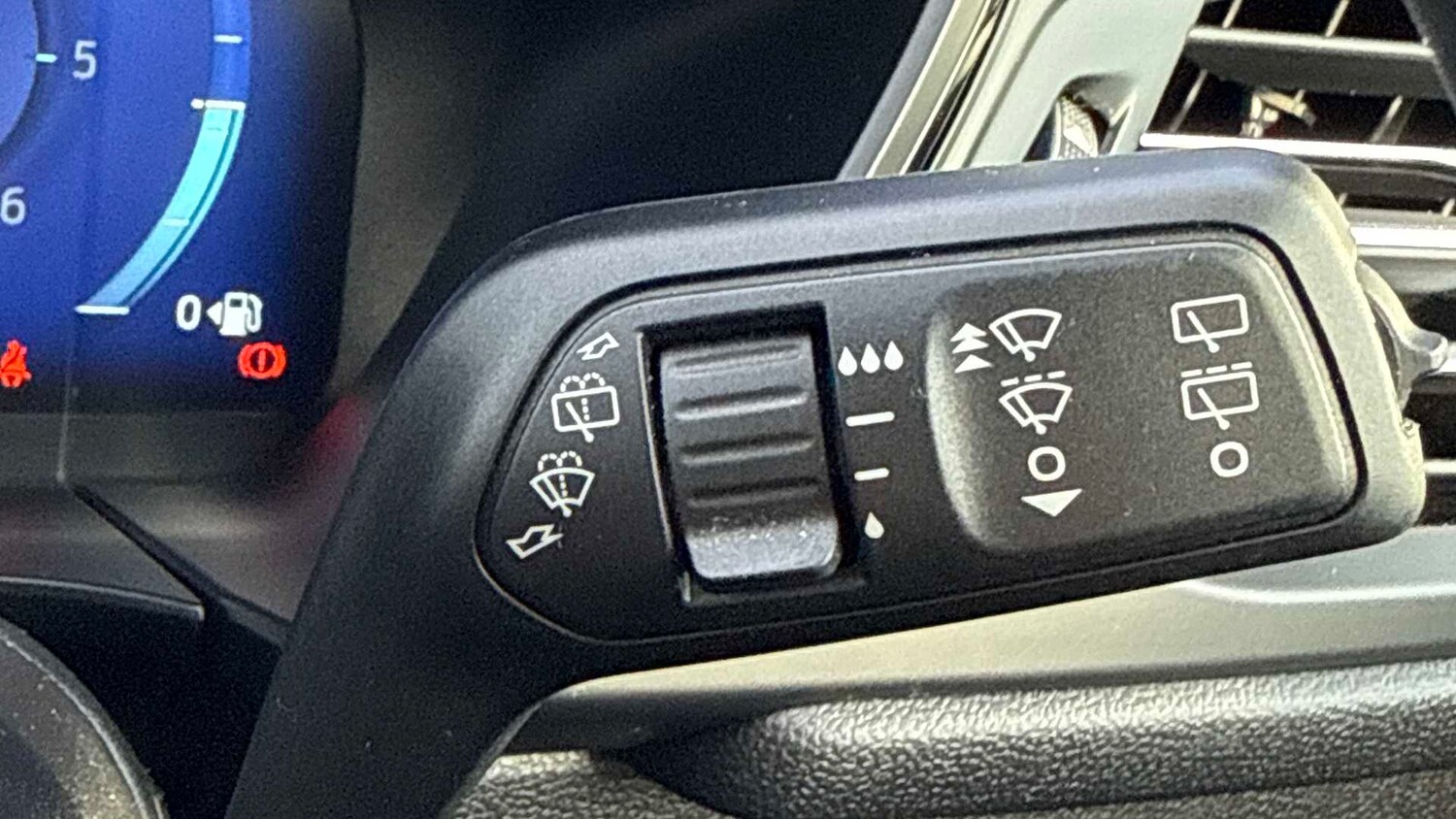 Used Ford Kuga 2022 for sale - 76475817: Photo 23