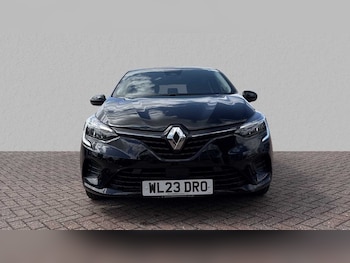 Used Renault Clio 2023 for sale - 75813269: Photo