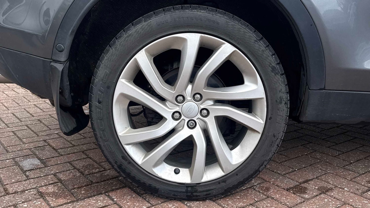 Used Land Rover Discovery Sport 2016 for sale - 78216404: Photo 7