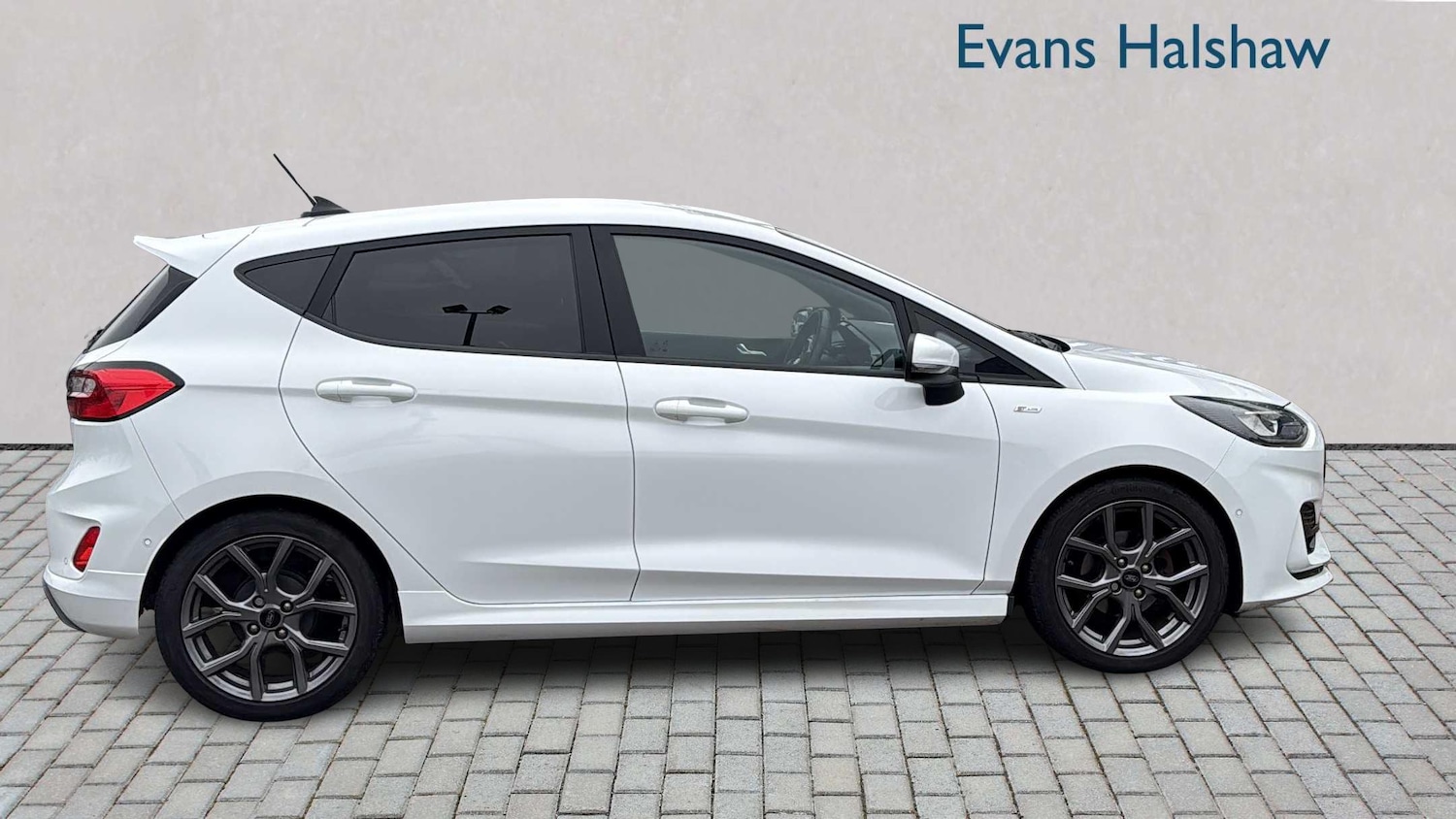 Used Ford Fiesta 2022 for sale - 77194422: Photo 2