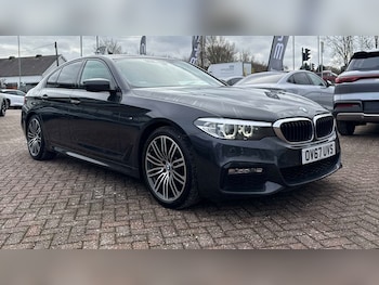 Used BMW 5 Series 2017 for sale - 77615580: Photo