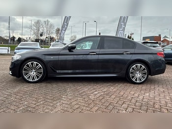 Used BMW 5 Series 2017 for sale - 77615580: Photo