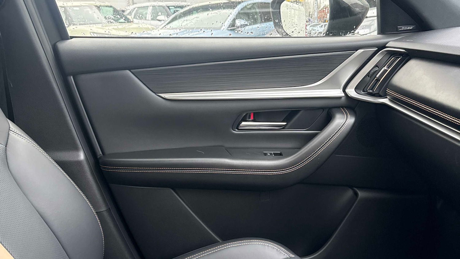 Used Mazda CX-60 2025 for sale - 77514355: Photo 7