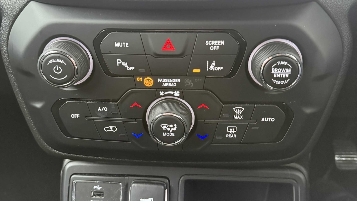 Used Jeep Renegade 2022 for sale - 77389692: Photo 9