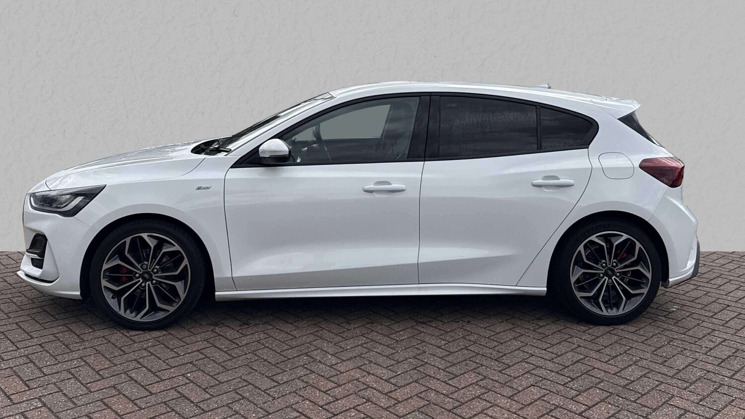 Used Ford Focus 2023 for sale - 76075321: Photo 4