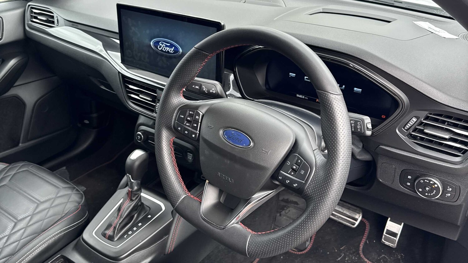 Used Ford Focus 2023 for sale - 76075321: Photo 6