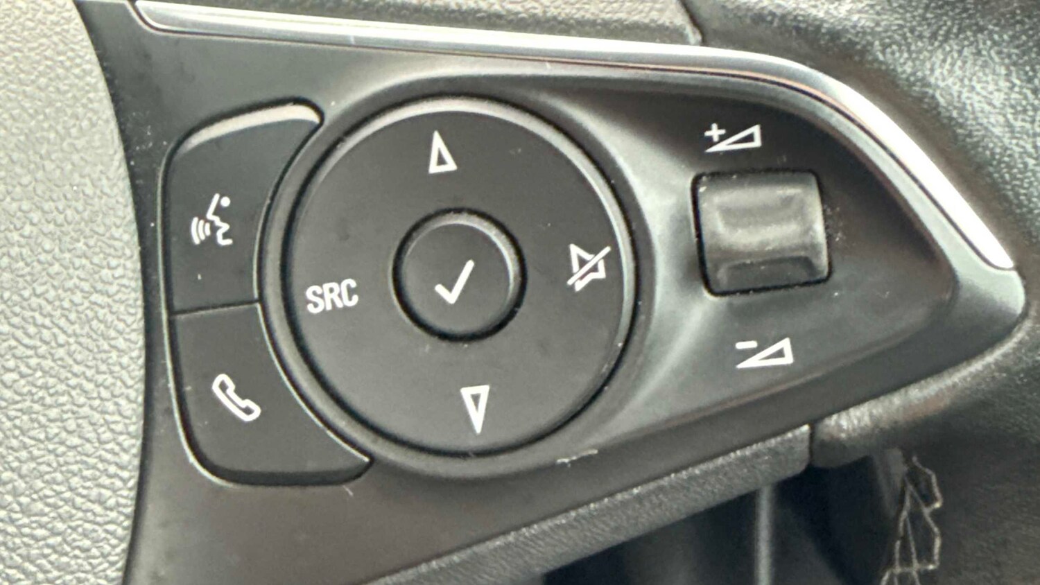 Used Vauxhall Crossland 2022 for sale - 77194424: Photo 22