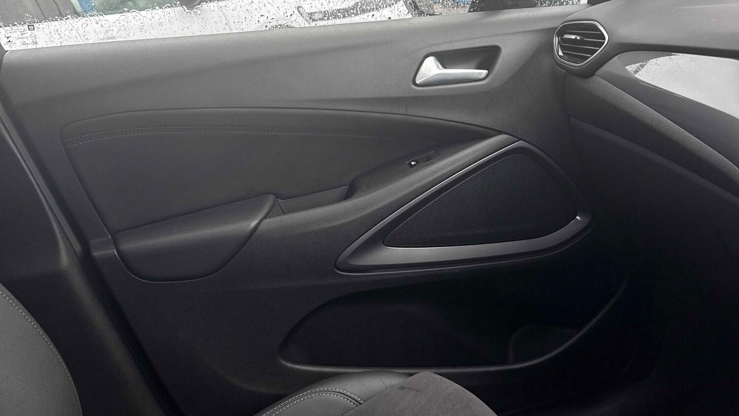 Used Vauxhall Crossland 2022 for sale - 77194424: Photo 27