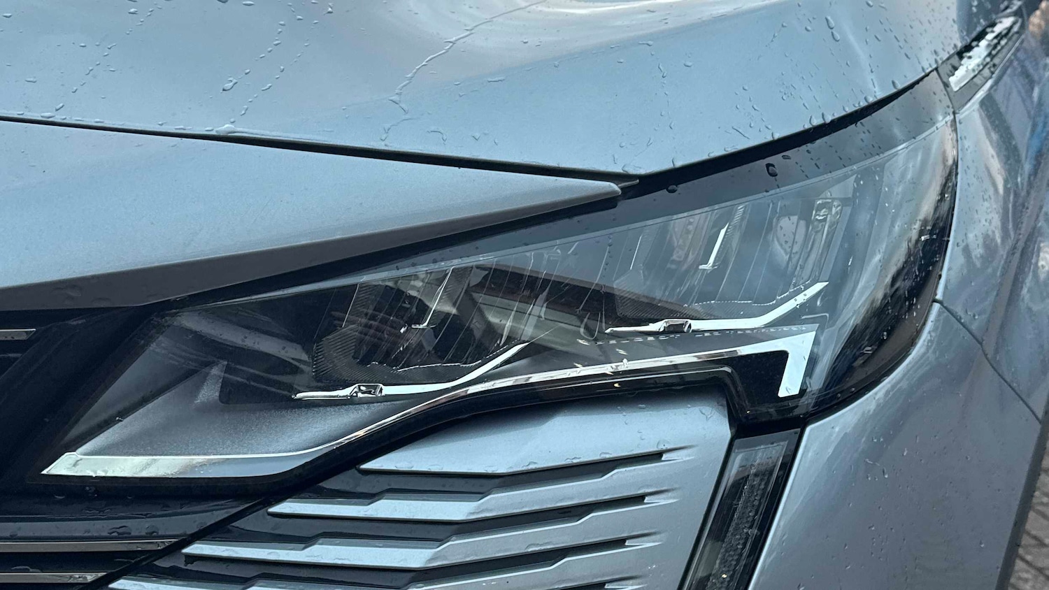 Used Peugeot 5008 2022 for sale - 76916148: Photo 8