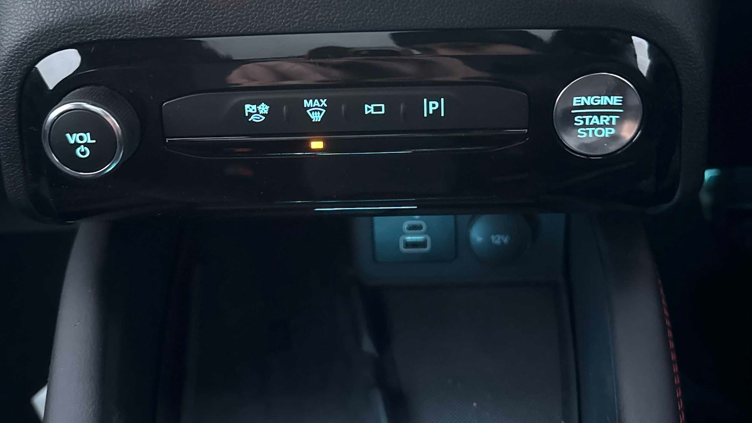 Used Ford Kuga 2024 for sale - 77011123: Photo 22