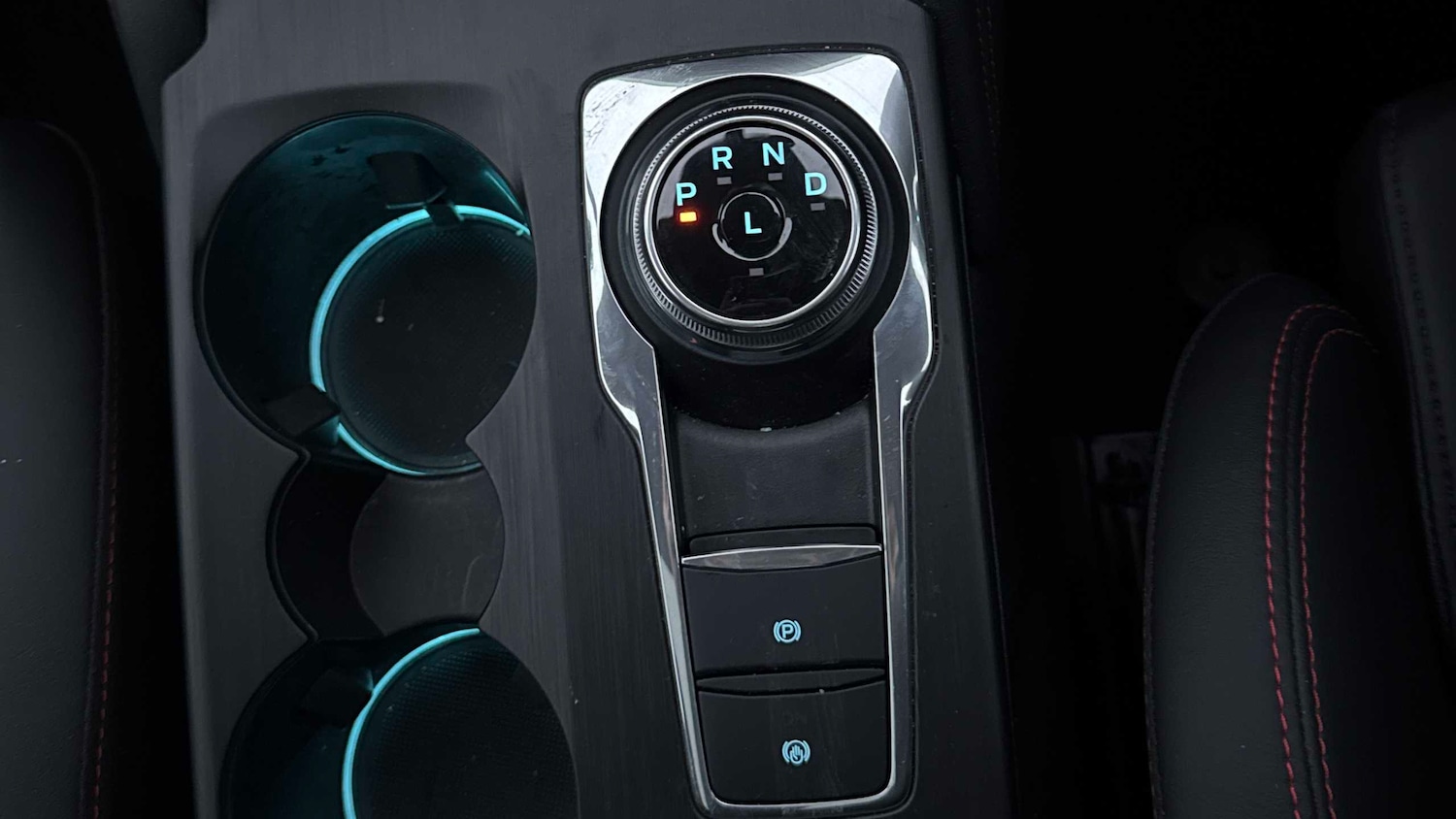 Used Ford Kuga 2024 for sale - 77011123: Photo 23