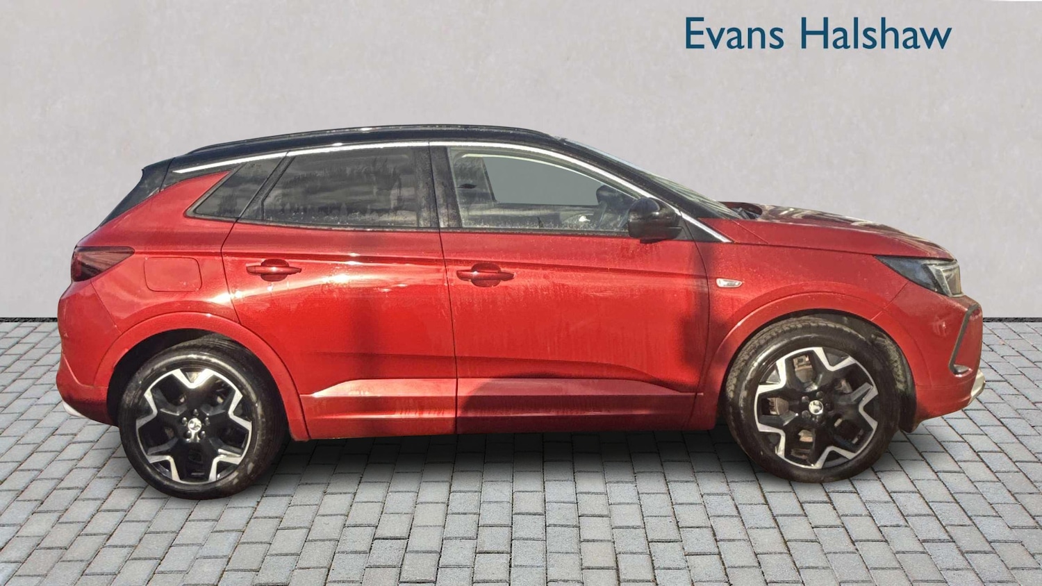 Used Vauxhall Grandland 2022 for sale - 77194658: Photo 2