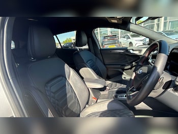 Used Ford Focus 2022 for sale - 78365298: Photo