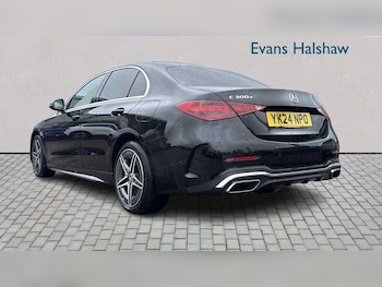 Used Mercedes-Benz C Class 2024 for sale - 78825329: Photo