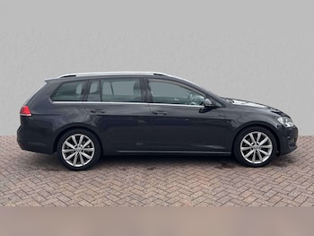 Used Volkswagen Golf 2014 for sale - 75917920: Photo