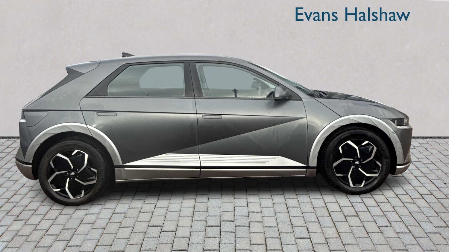 Used Hyundai IONIQ 5 2023 for sale - 76789330: Photo 4