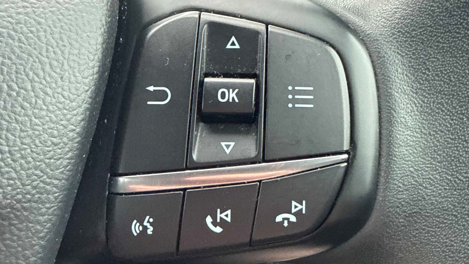 Used Ford Focus 2019 for sale - 77698984: Photo 14