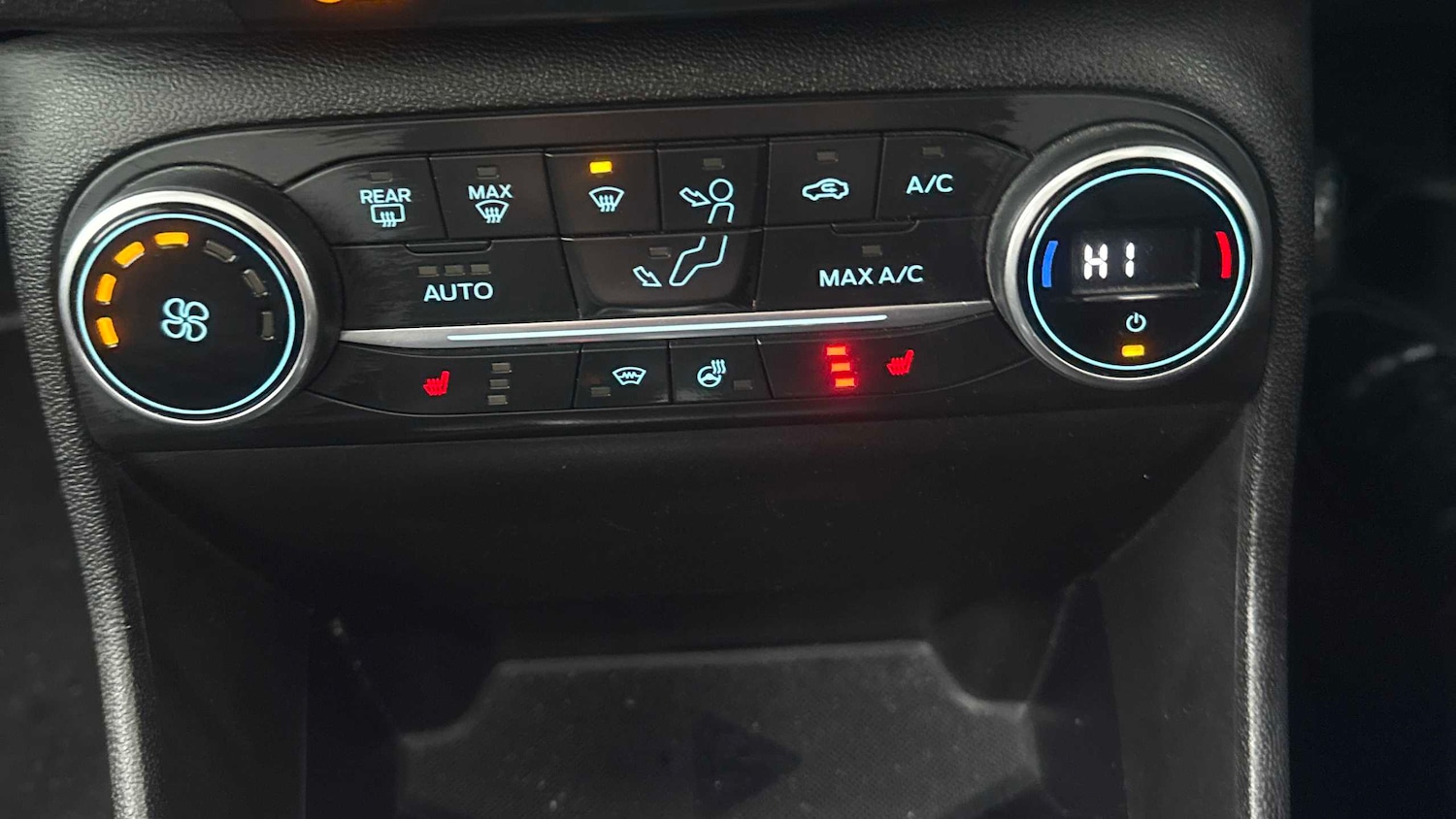 Used Ford Fiesta 2018 for sale - 77257490: Photo 22