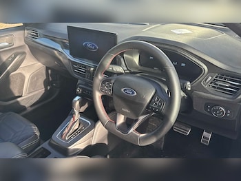 Used Ford Focus 2022 for sale - 76916097: Photo