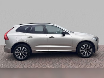 Used Volvo XC60 2023 for sale - 75917933: Photo