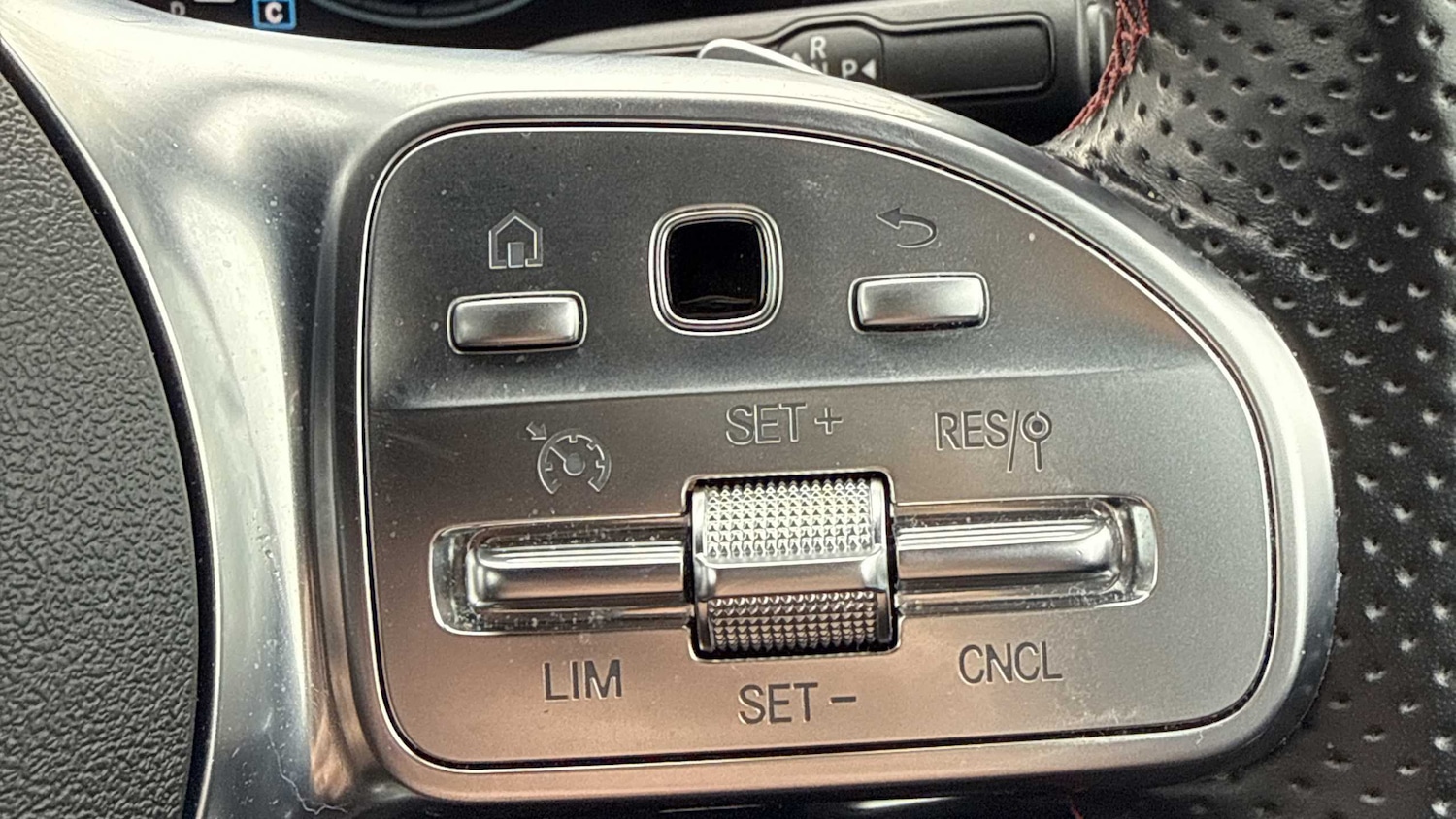 Used Mercedes-Benz GLA 2022 for sale - 76063522: Photo 21