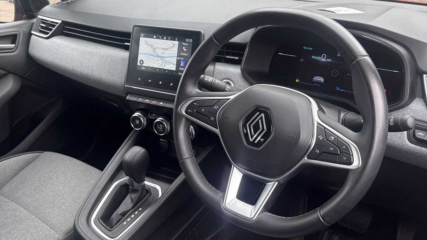 Used Renault Clio 2024 for sale - 75968083: Photo 14