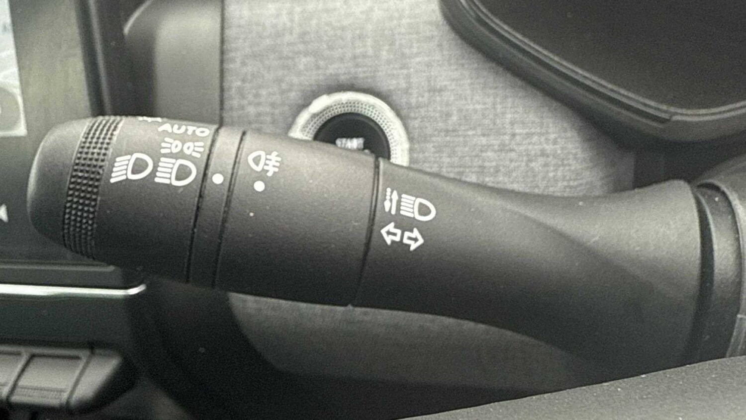 Used Renault Clio 2024 for sale - 75968083: Photo 33