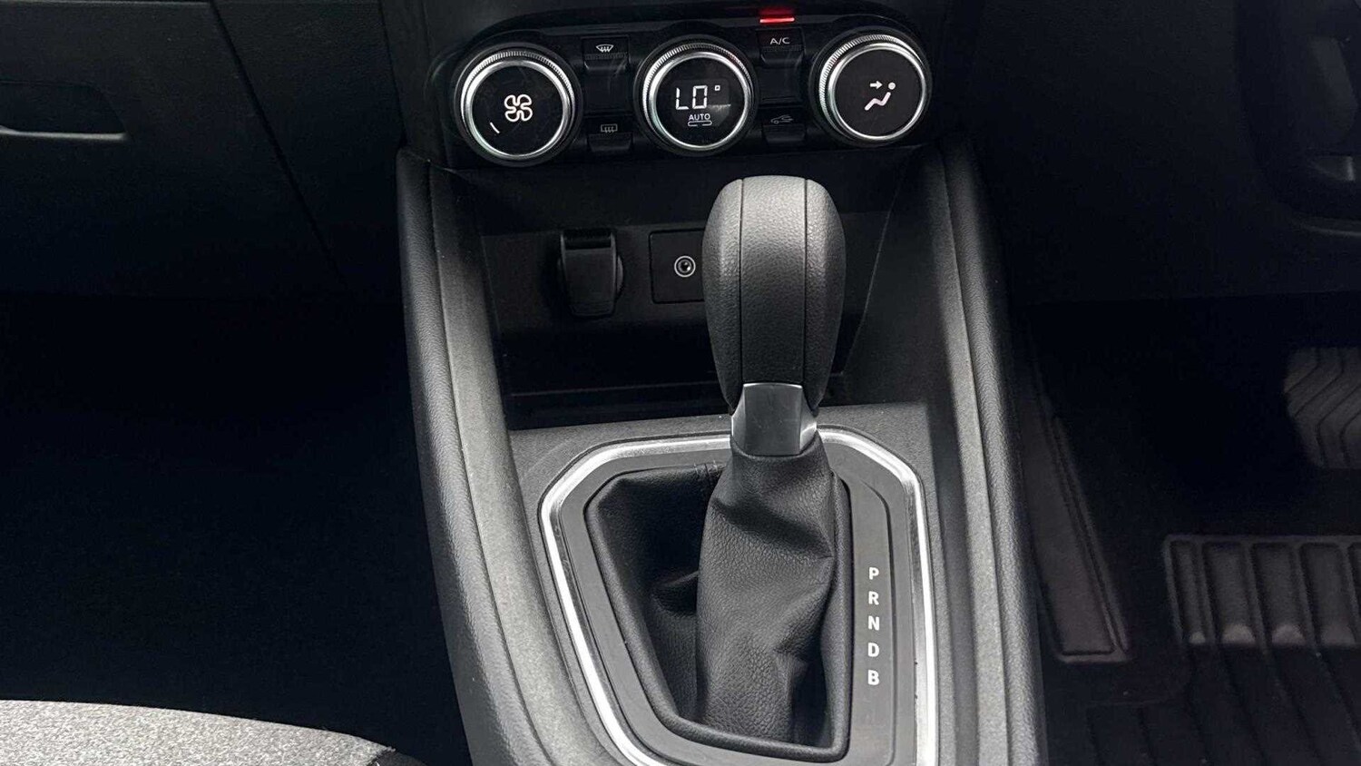 Used Renault Clio 2024 for sale - 75968083: Photo 34