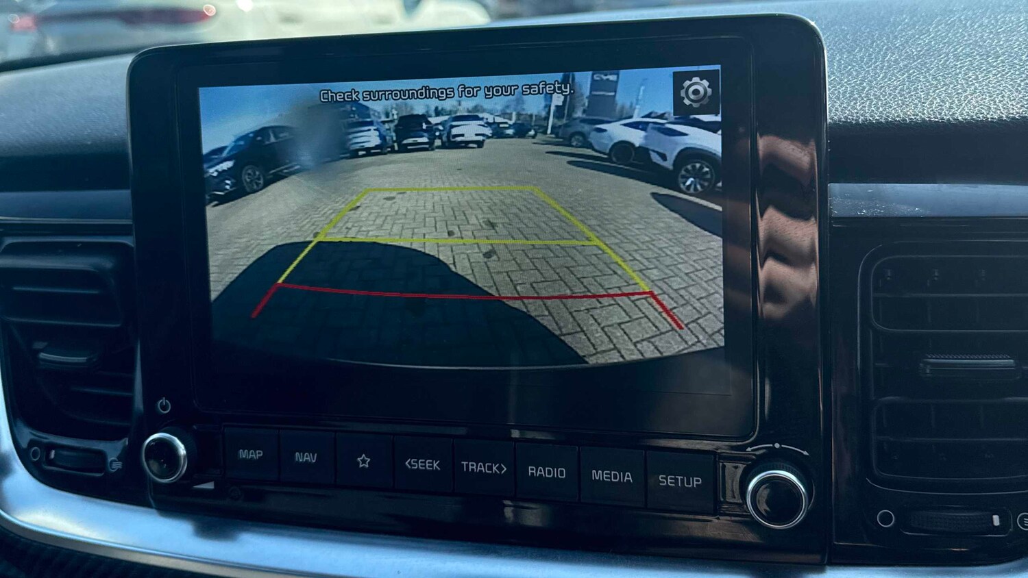 Used Kia Stonic 2021 for sale - 77972683: Photo 13