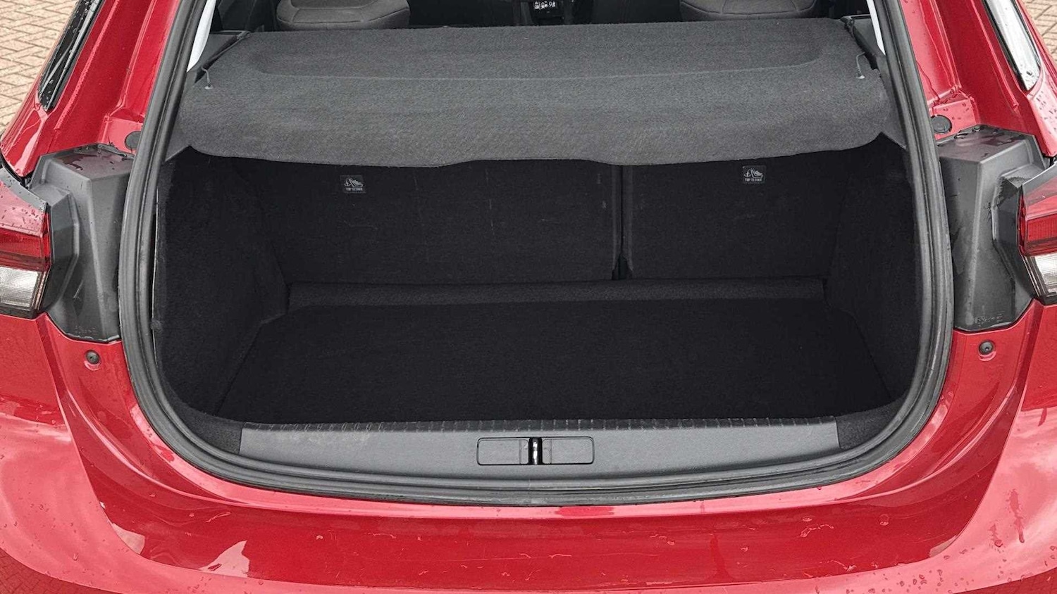 Vehicle 33