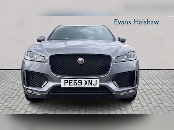 Used Jaguar F-Pace 2019 for sale - 78825459: Photo