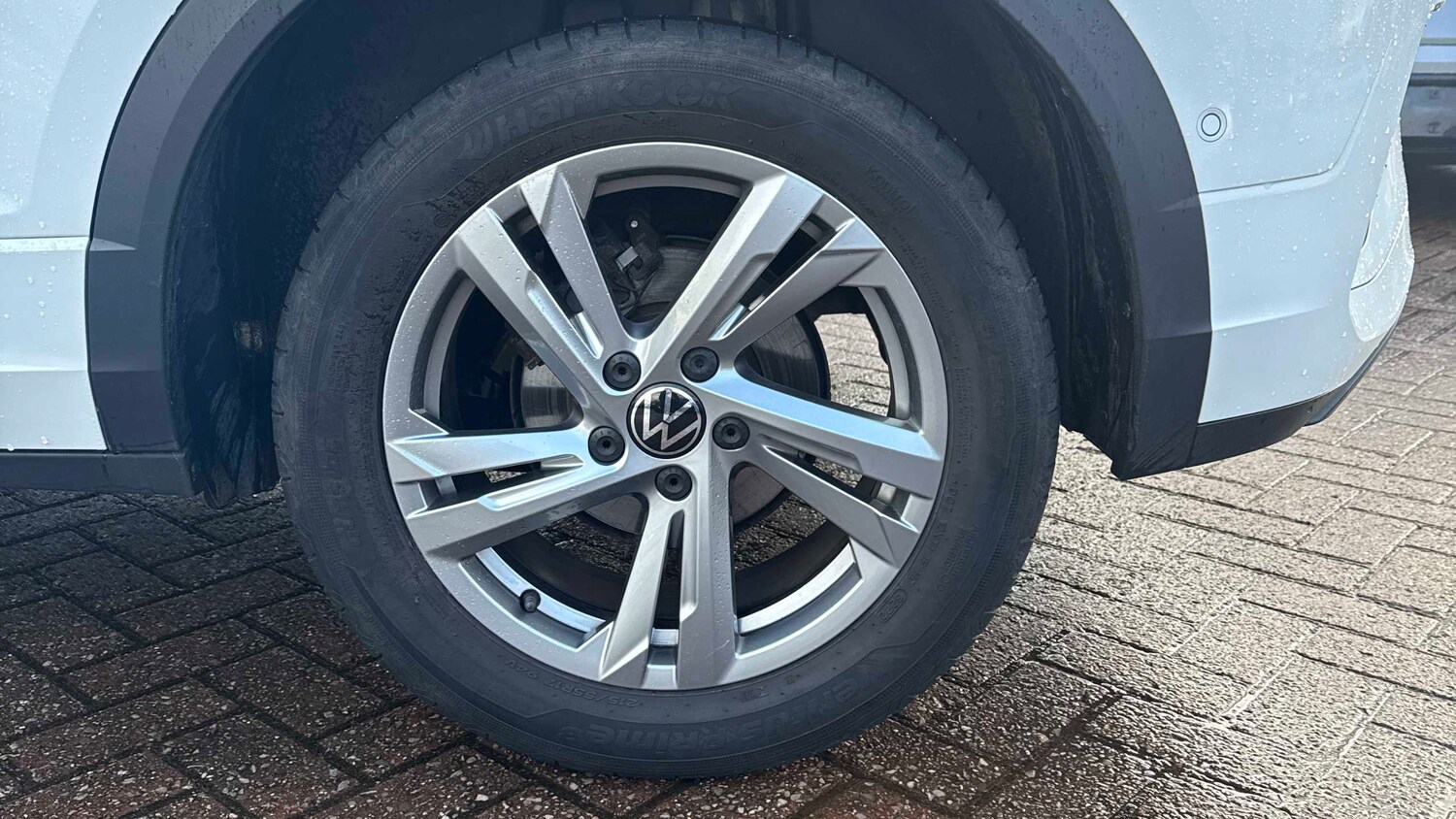 Used Volkswagen T-Roc 2022 for sale - 77589132: Photo 24