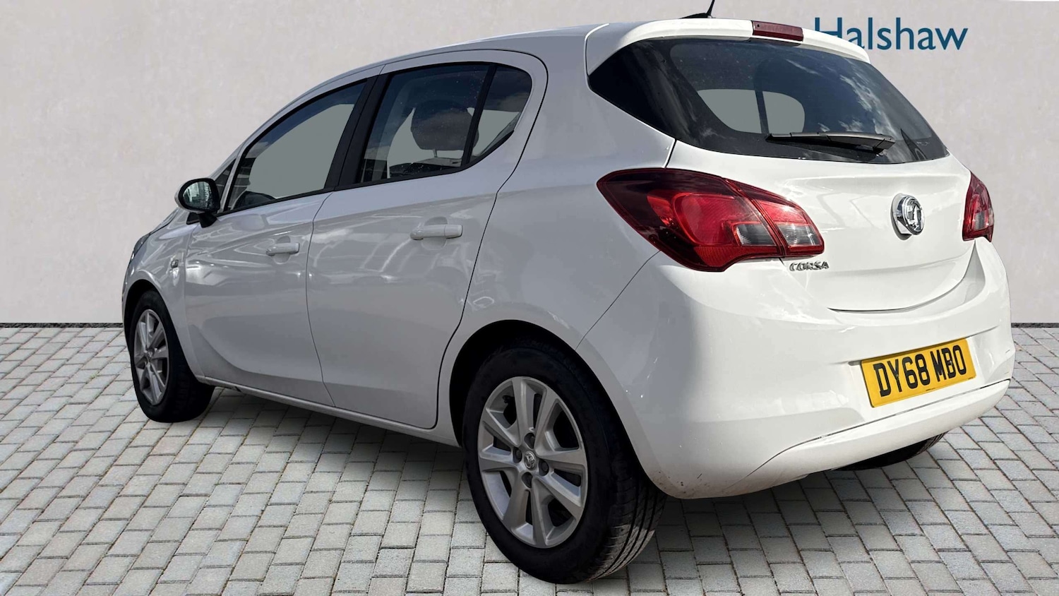 Used Vauxhall Corsa 2018 for sale - 78051936: Photo 2