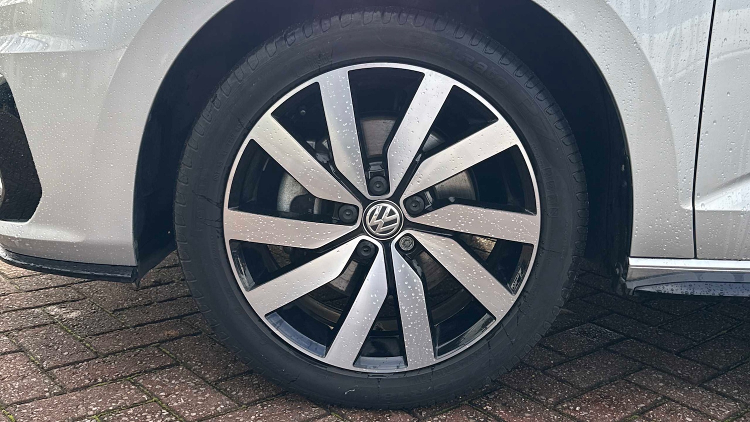 Used Volkswagen Touran for sale - 77472635: Photo 28