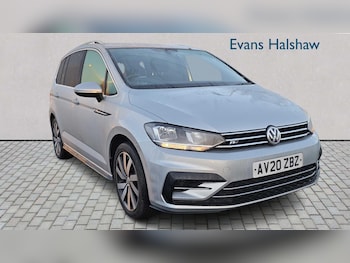 Used Volkswagen Touran 2020 for sale - 77472635: Photo