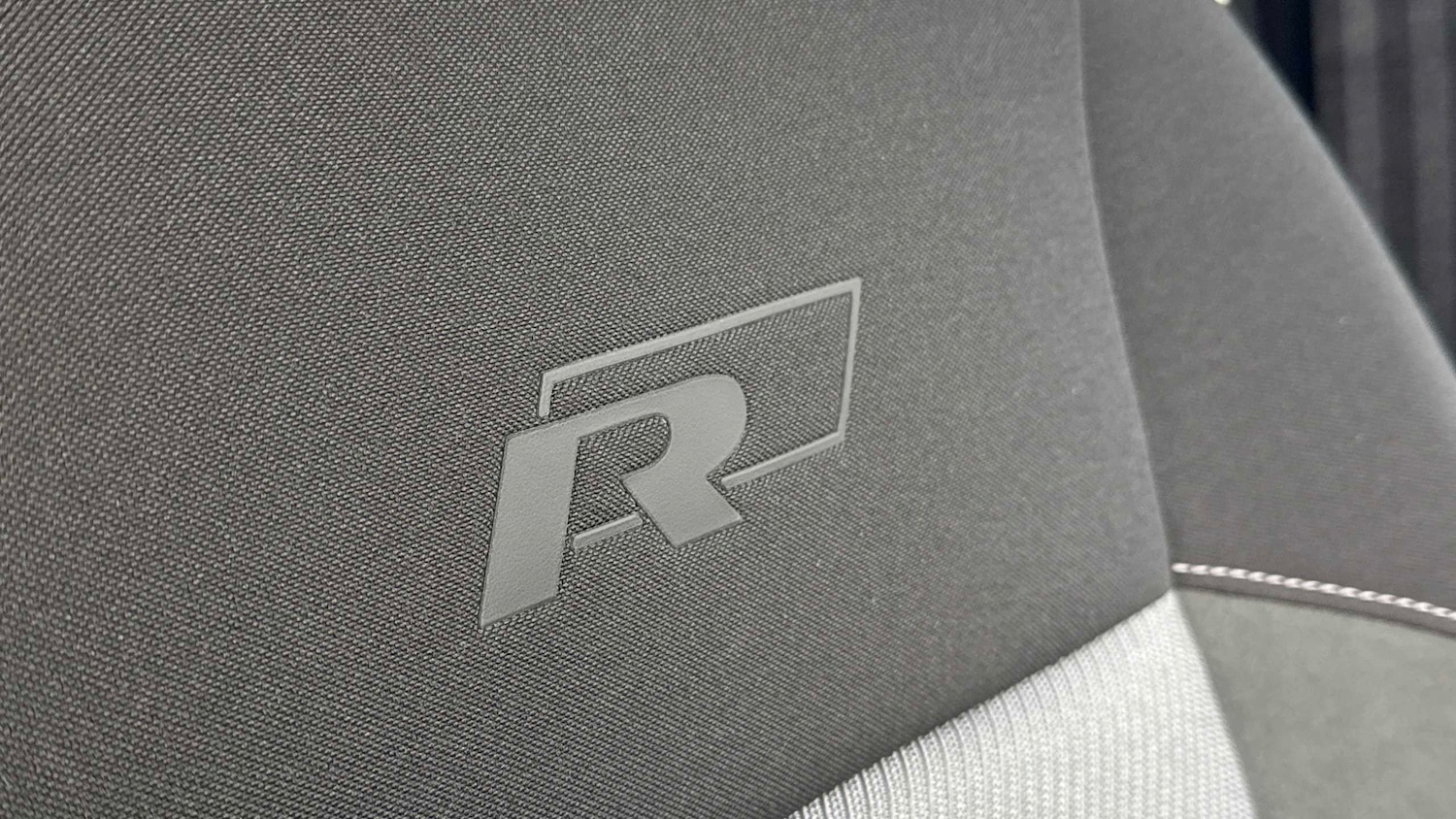 Used Volkswagen Touran for sale - 77472635: Photo 9