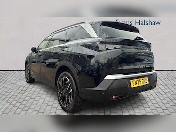 Used Peugeot 5008 2025 for sale - 77389737: Photo