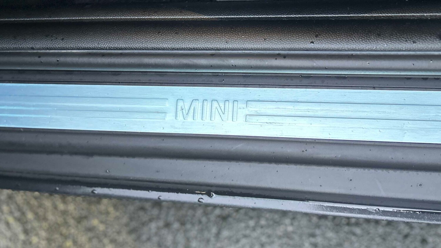 Used MINI Convertible 2021 for sale - 77194577: Photo 31